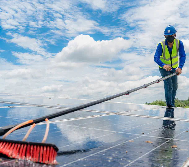 Pulizia del fotovoltaico in sicurezza